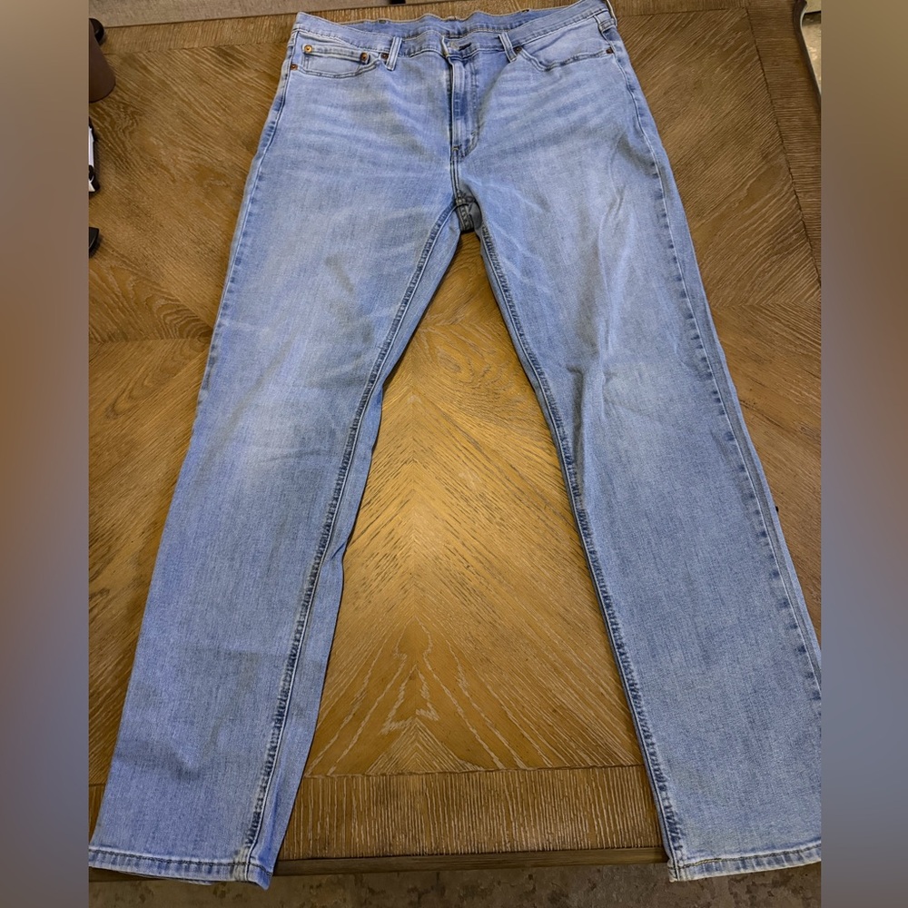 Levi's Men's Light Blue 541 Jeans